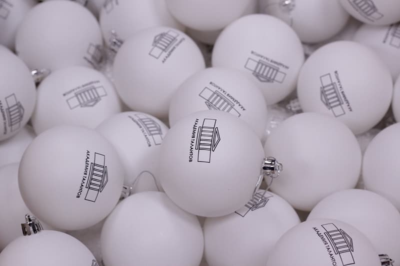 Шары елочные