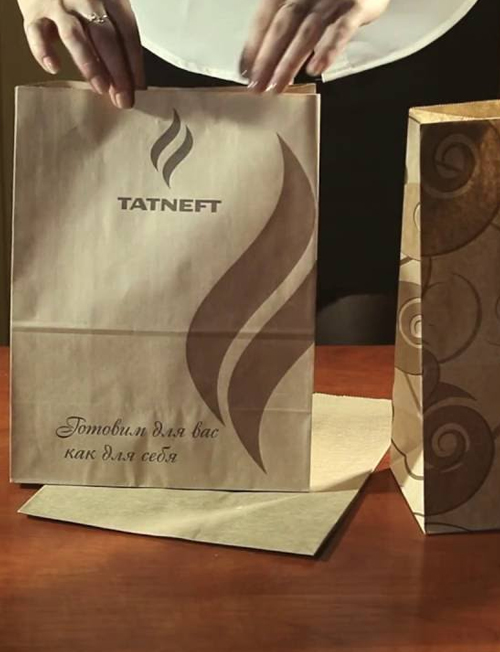 бумажные пакеты с логотипом