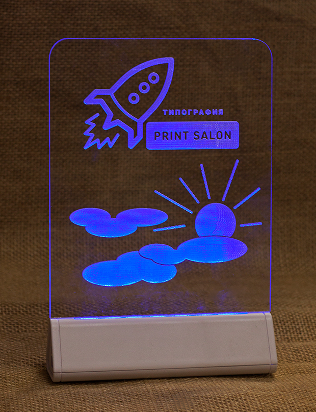 Акрилайт-пауэрбанк для подзарядки мобильных устройств